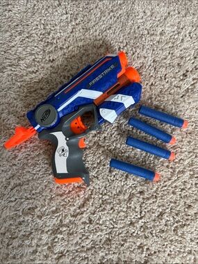 Nerf Firestrike